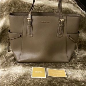 Michael Kors Shoulder Tote